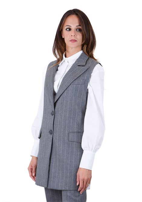 Gilet gessato dal taglio ampio e comodo MANILA GRACE | Gilet | G087PRMA601